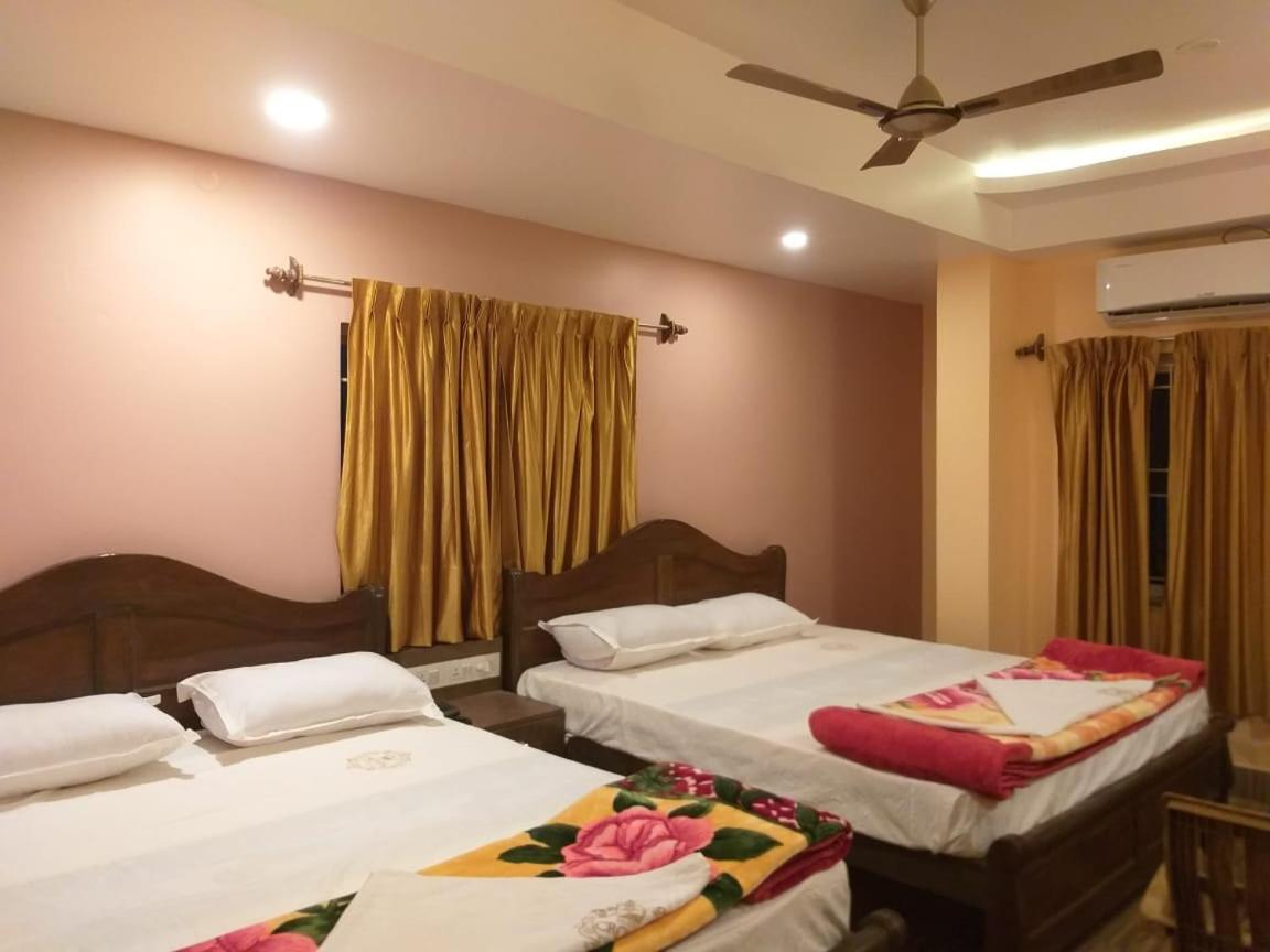 Hotel Crown Of Digha ดีกา ภายนอก รูปภาพ