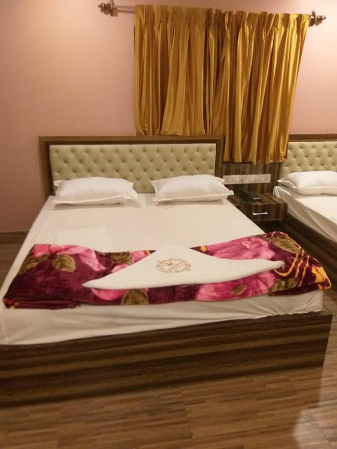 Hotel Crown Of Digha ดีกา ภายนอก รูปภาพ